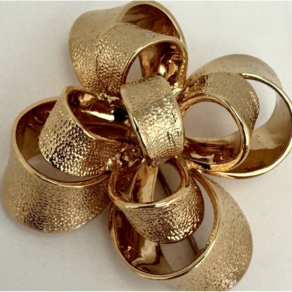 Kenneth Jay Lane KJL Gold Ribbon Bow Brooch Textured Signed Statement Vintage